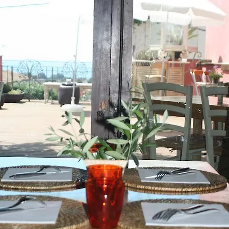 Casa D'ivori - Adults Only فندق كريكسل